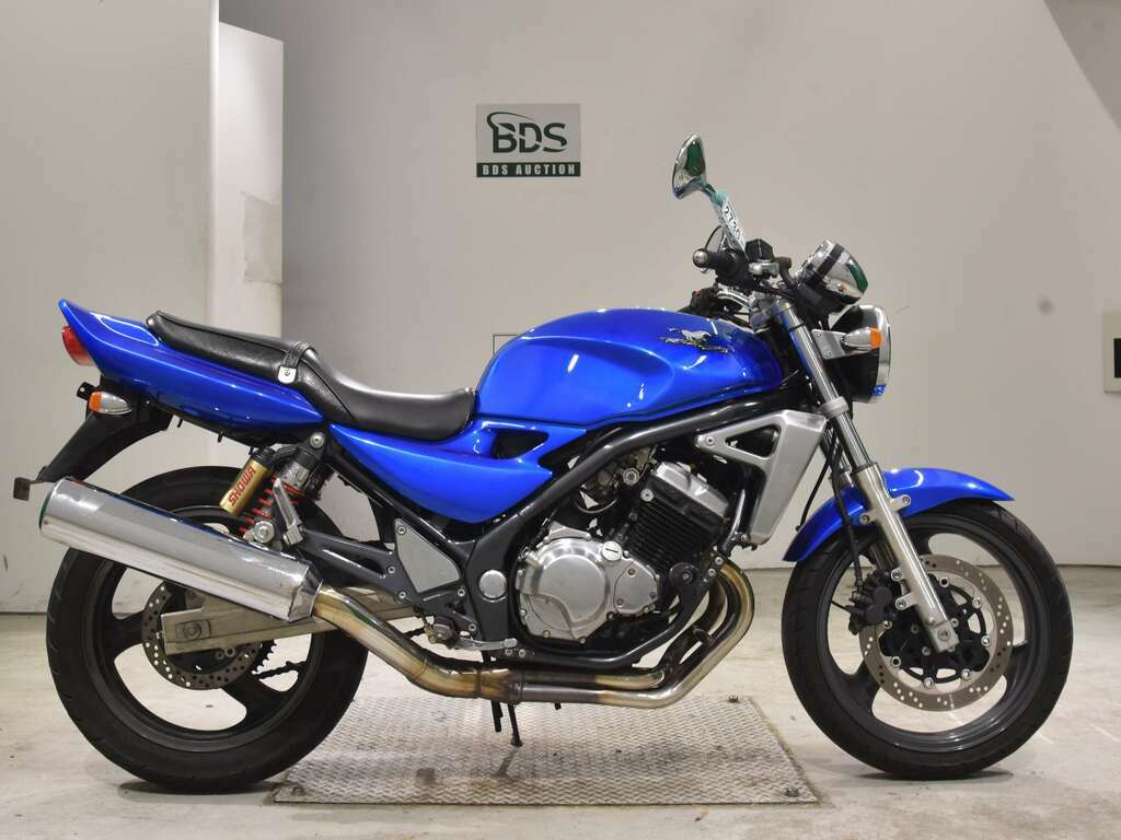 Первое поколение